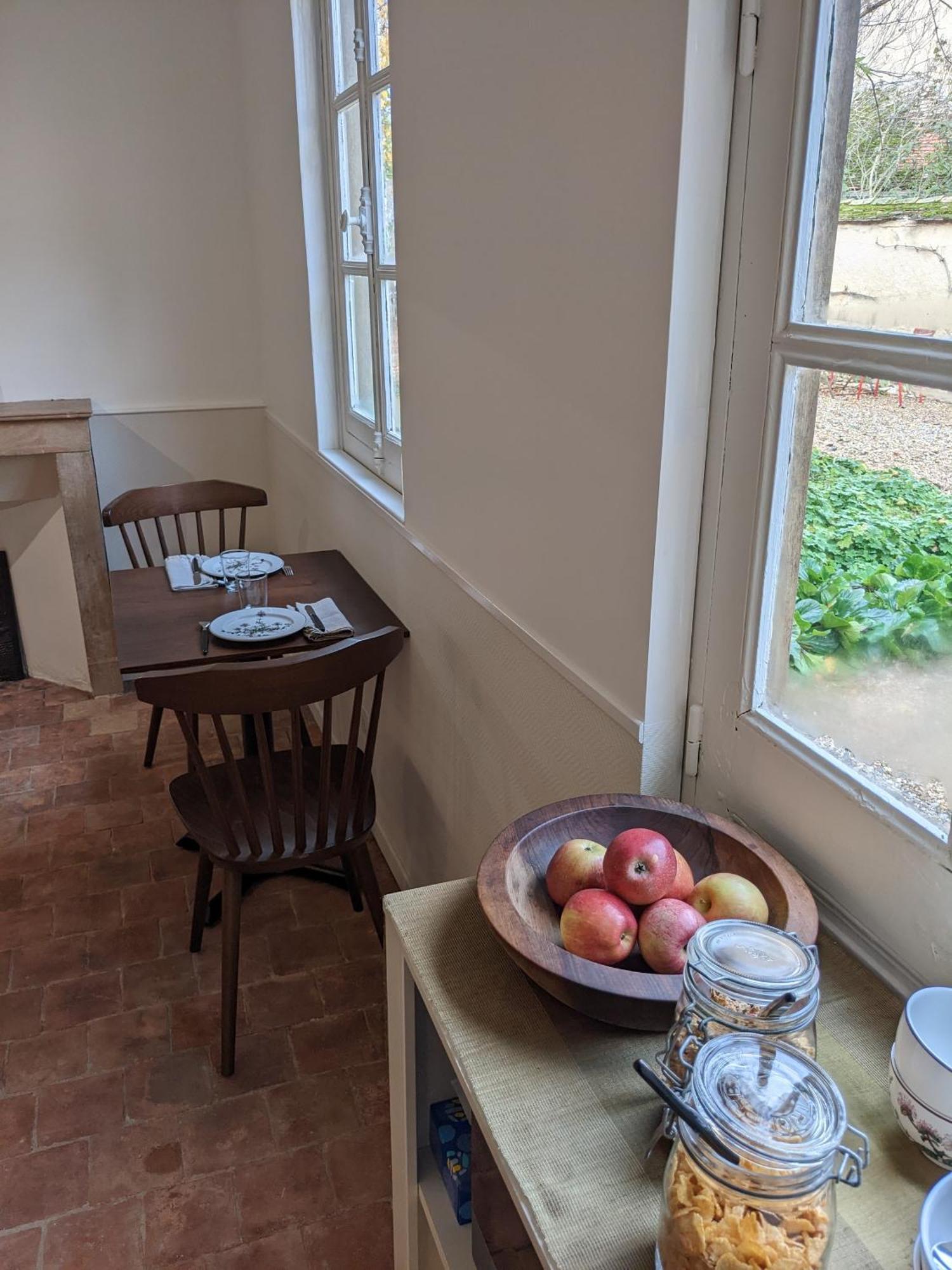 Bed and Breakfast Le 14 Faubourg Beaune  Zewnętrze zdjęcie