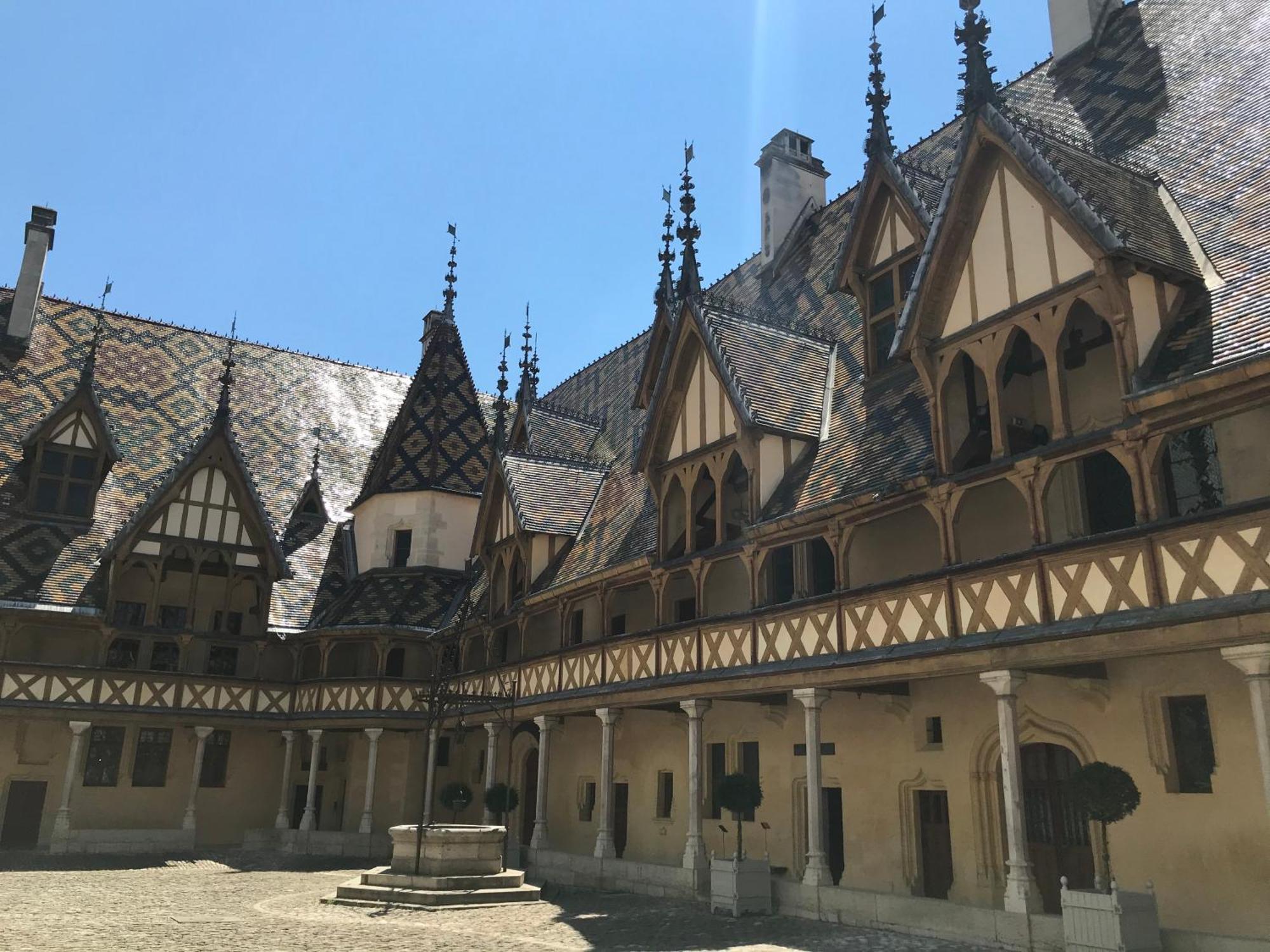 Bed and Breakfast Le 14 Faubourg Beaune  Zewnętrze zdjęcie